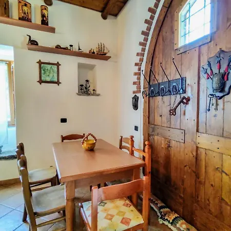 شقة Il Castello-2 By Interhome *